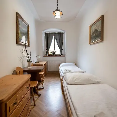 Guest house Restaurace A Stara Posta 3*