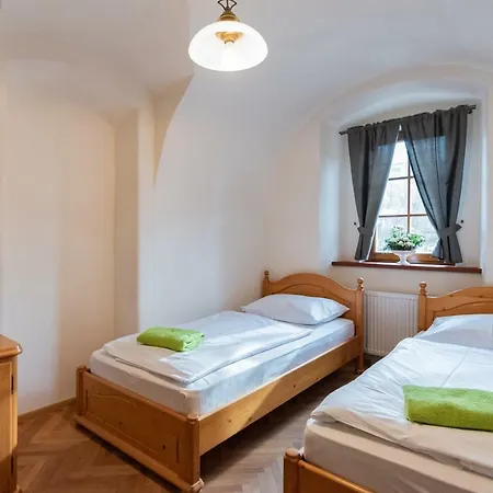 Restaurace A Stara Posta 招待所