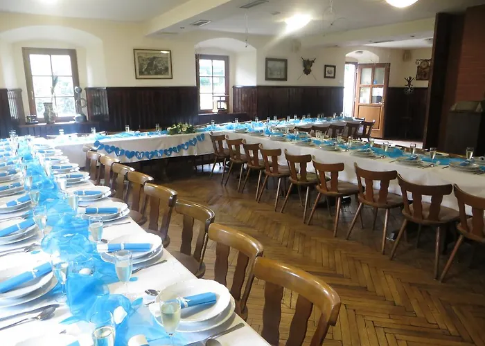 Restaurace A Stara Posta 3*