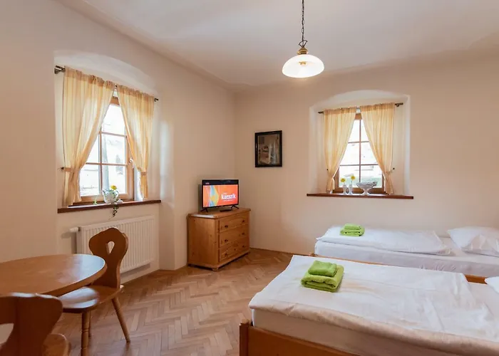 Restaurace A Stara Posta Guest house Becov nad Teplou