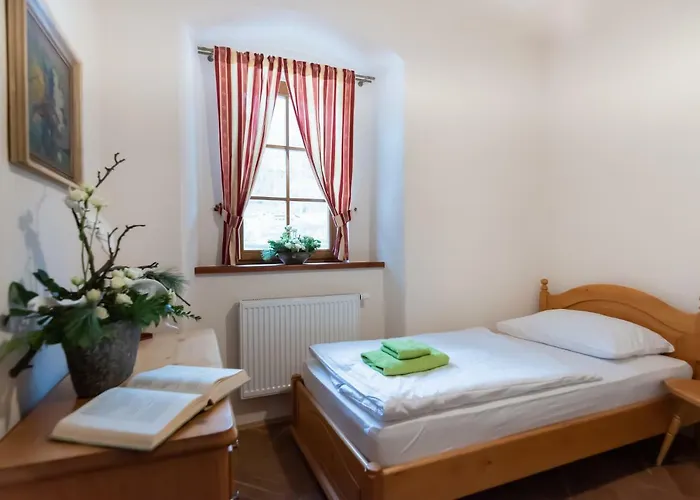 Restaurace A Stara Posta 게스트하우스